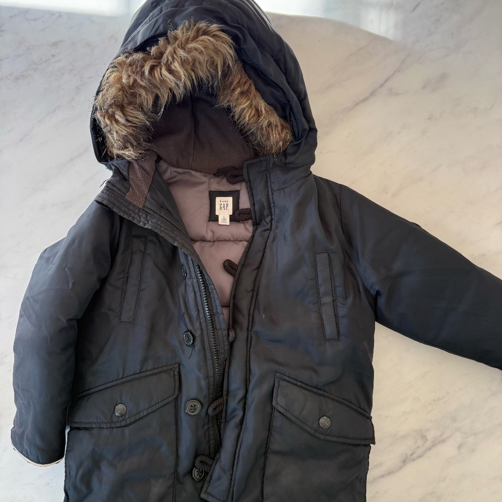 Baby Gap - Kids black puffer coat with fur lined hood